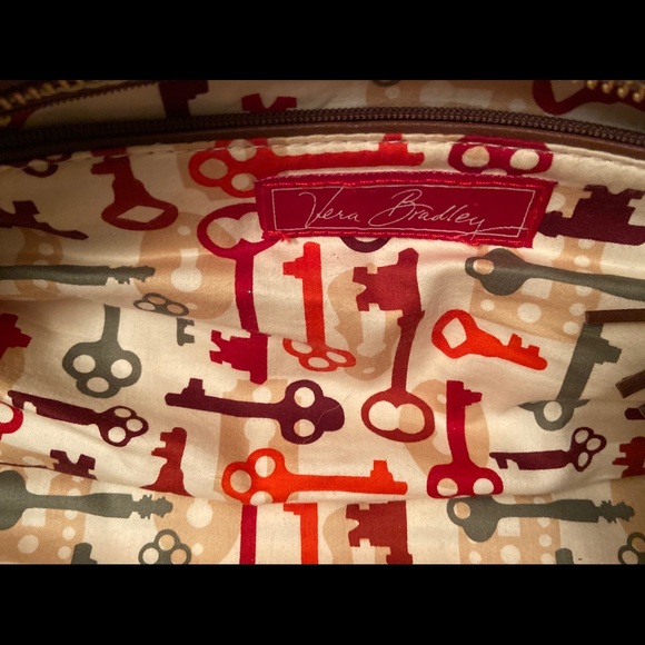 Red Tote - Picture 3 of 3